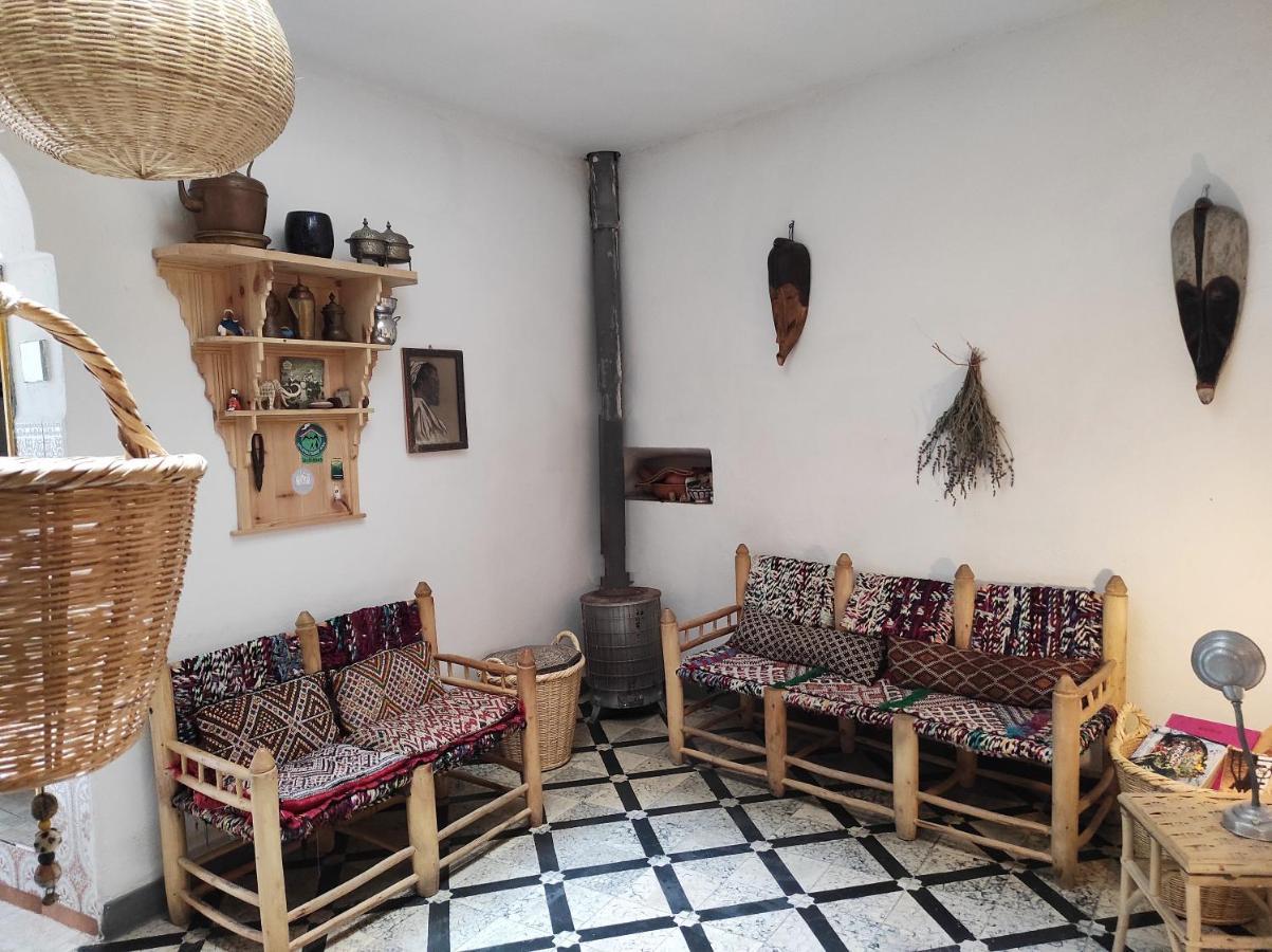 Vallparadis Pension Familiar" Firdaus" เชฟชาอูน ภายนอก รูปภาพ