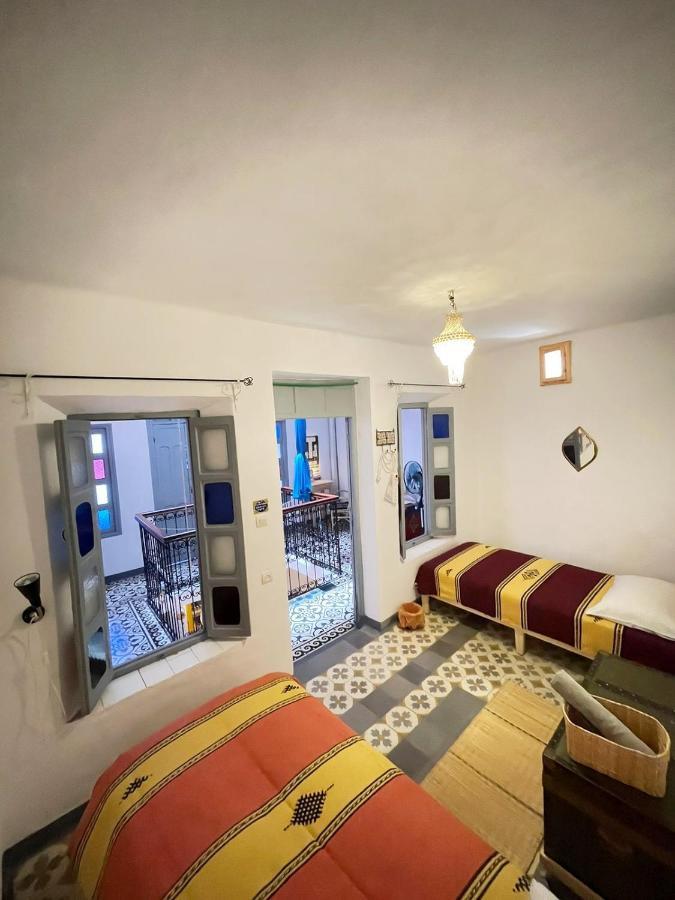 Vallparadis Pension Familiar" Firdaus" เชฟชาอูน ภายนอก รูปภาพ