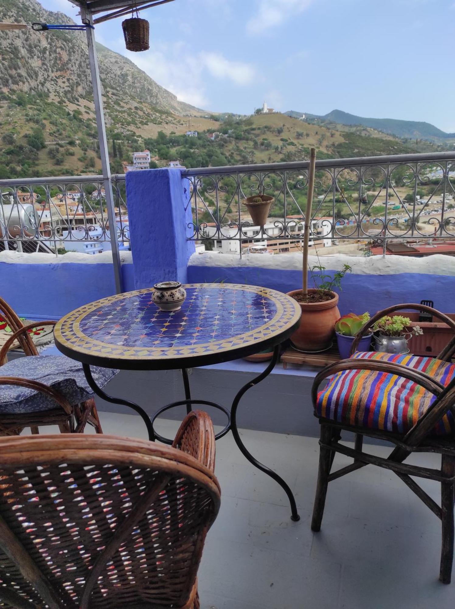 Vallparadis Pension Familiar" Firdaus" เชฟชาอูน ภายนอก รูปภาพ